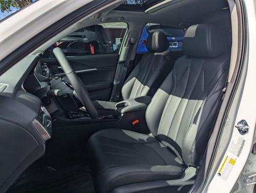 2025 Acura Integra Base