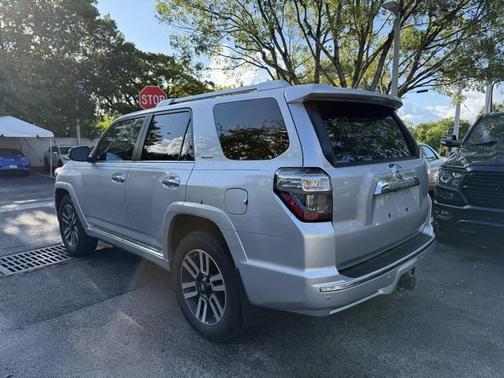 2016 Toyota 4Runner SR5