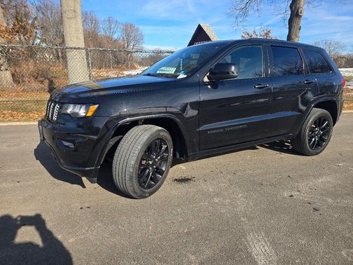 2019 Jeep Grand Cherokee Altitude
