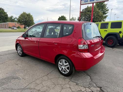 Red 2008 Honda Fit