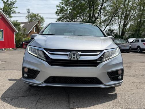 Silver 2019 Honda Odyssey EX