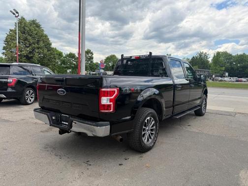 Black 2018 Ford F-150 XLT