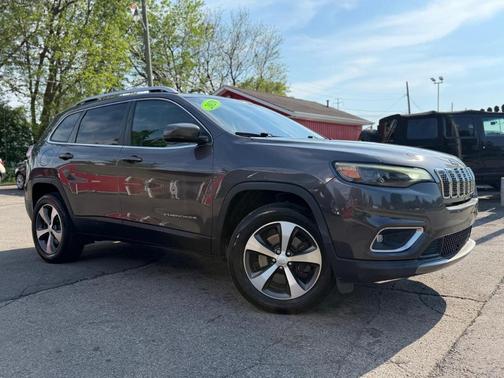 Gray 2020 Jeep Cherokee Limited 4WD