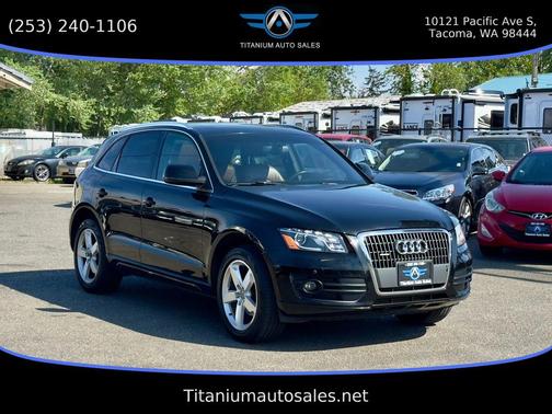 Brilliant Black 2011 Audi Q5 Premium Plus