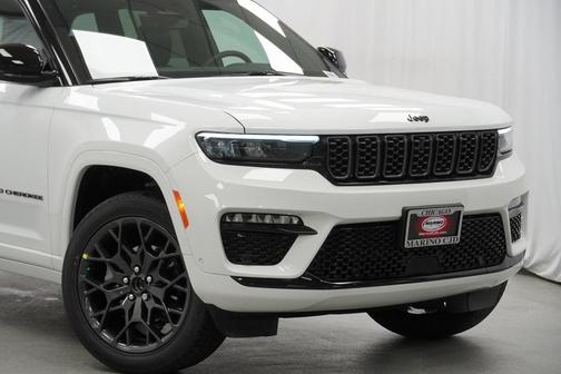 2025 Jeep Grand Cherokee Summit