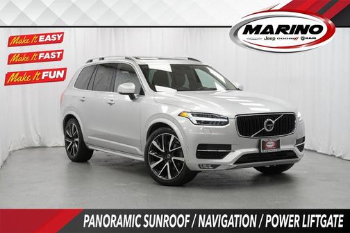 2019 Volvo XC90 T6 Momentum