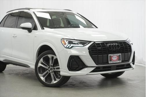 2022 Audi Q3 45 S line Premium Plus