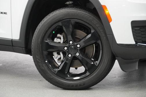 2022 Jeep Grand Cherokee L Altitude