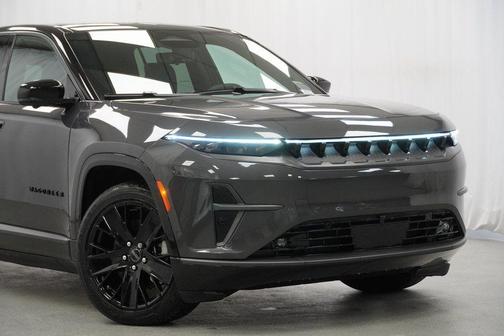 2024 Jeep Wagoneer S Launch Edition