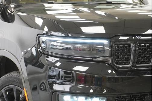2024 Jeep Grand Wagoneer Series III Obsidian 4x4