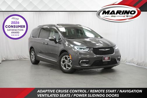 Granite Crystal Metallic Clearcoat 2023 Chrysler Pacifica Limited