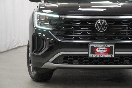 2024 Volkswagen Atlas Cross Sport 2.0T SE