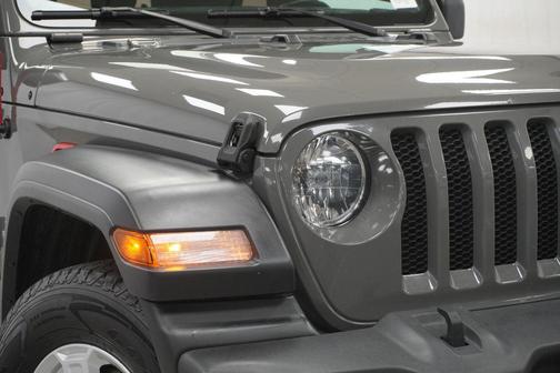 Sting-Grey 2019 Jeep Wrangler Sport S