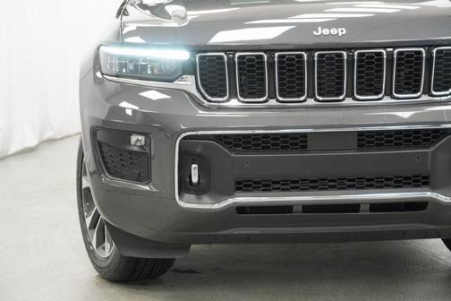 2025 Jeep Grand Cherokee Overland