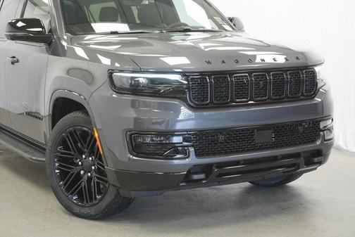 2024 Jeep Wagoneer L Series II Carbide 4x4