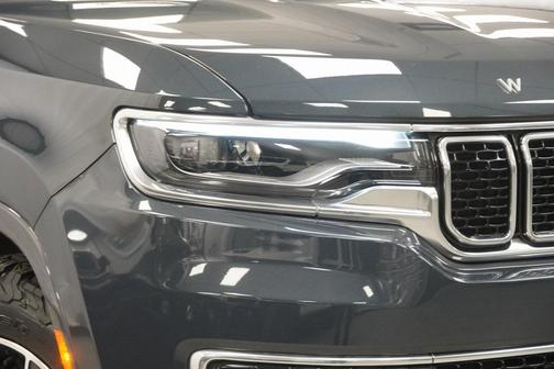 2022 Jeep Wagoneer Series III 4x4