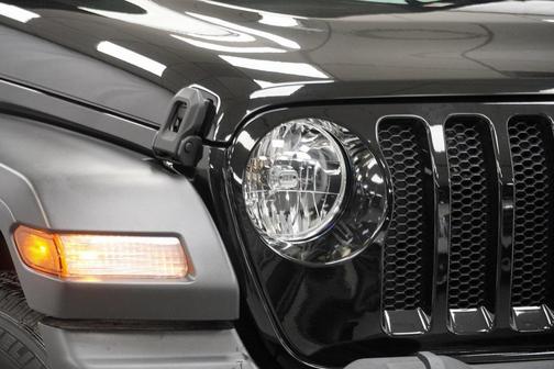 2022 Jeep Wrangler Sport S