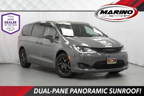 2020 Chrysler Pacifica Touring