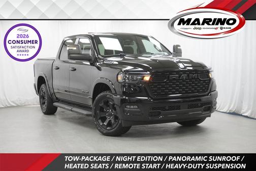 Diamond Black Crystal Pearlcoat 2025 RAM 1500 Big Horn/Lone Star