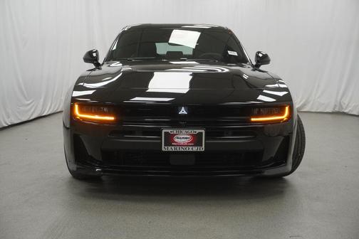 Diamond Black Crystal Pearlcoat 2026 Dodge Charger R/T Scat Pack