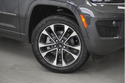2025 Jeep Grand Cherokee Overland