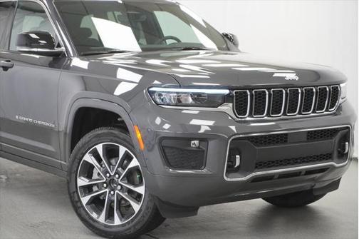 2025 Jeep Grand Cherokee Overland