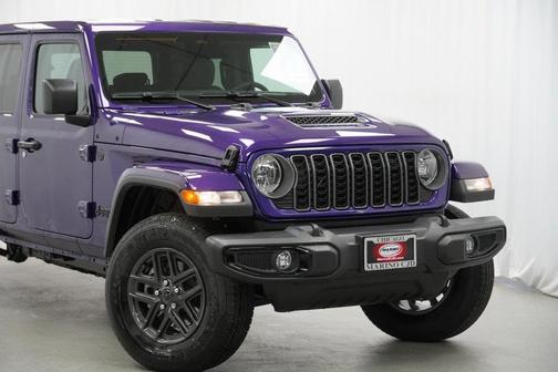 2026 Jeep Gladiator Sport S