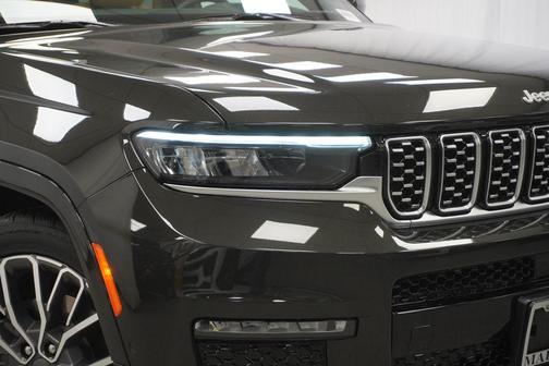 Rocky Mountain Pearlcoat 2024 Jeep Grand Cherokee L Summit Reserve