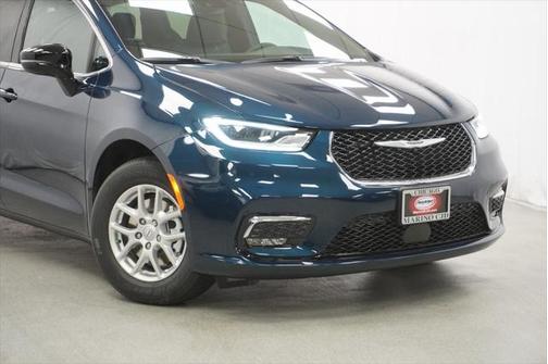 2025 Chrysler Pacifica L