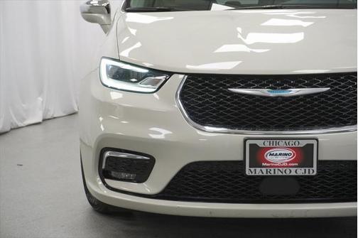 2021 Chrysler Pacifica Hybrid Limited