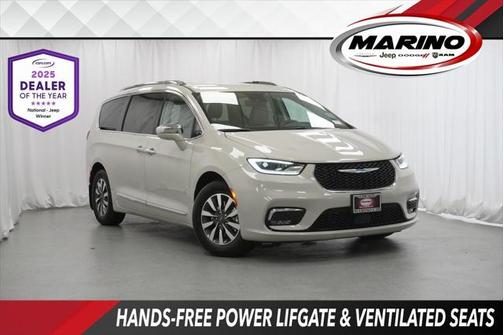 2021 Chrysler Pacifica Hybrid Limited