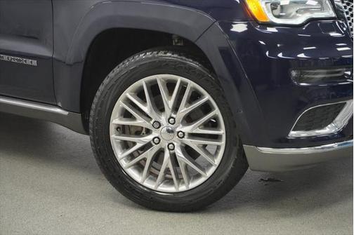 2017 Jeep Grand Cherokee Summit