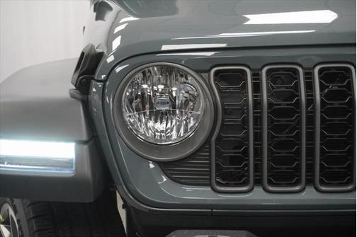 2025 Jeep Wrangler 4xe Sport S