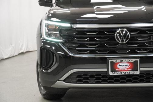 2024 Volkswagen Atlas Cross Sport 2.0T SE