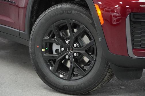 2026 Jeep Grand Cherokee Altitude