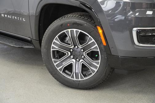 2024 Jeep Wagoneer Base