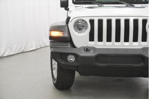 2022 Jeep Wrangler Sport S