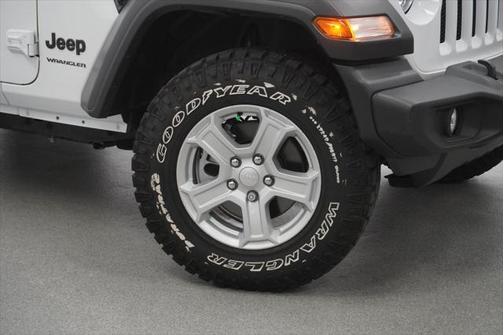 2022 Jeep Wrangler Sport S