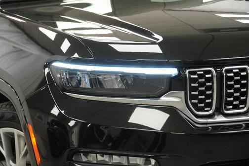 2023 Jeep Grand Cherokee Summit