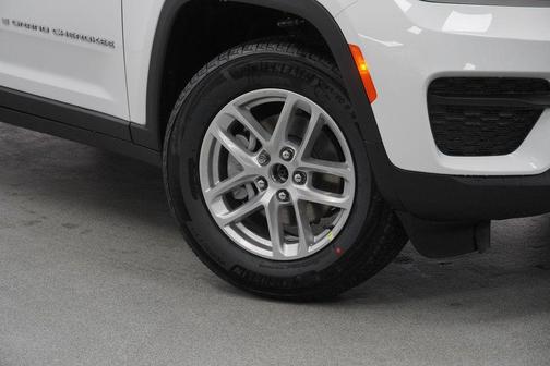 2026 Jeep Grand Cherokee Altitude