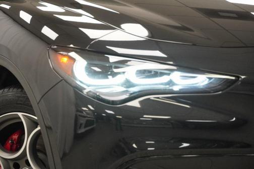 2024 Alfa Romeo Stelvio Sprint AWD