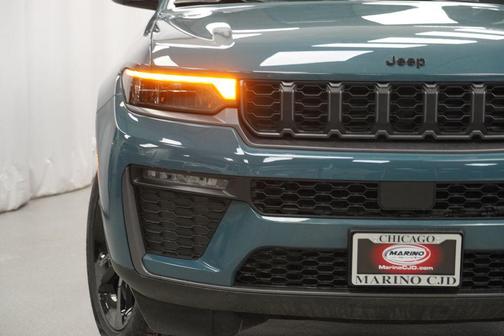 Steel Blue 2026 Jeep Grand Cherokee Limited