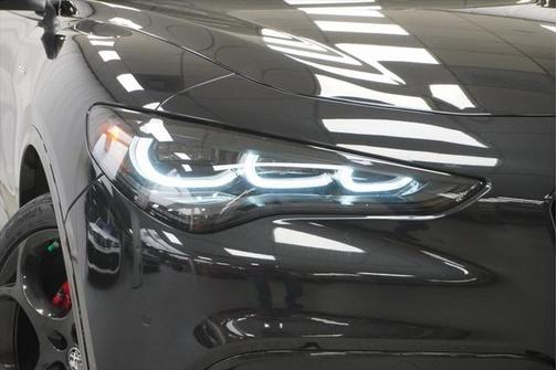 2024 Alfa Romeo Stelvio Veloce AWD