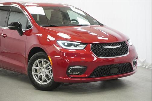 2025 Chrysler Pacifica L