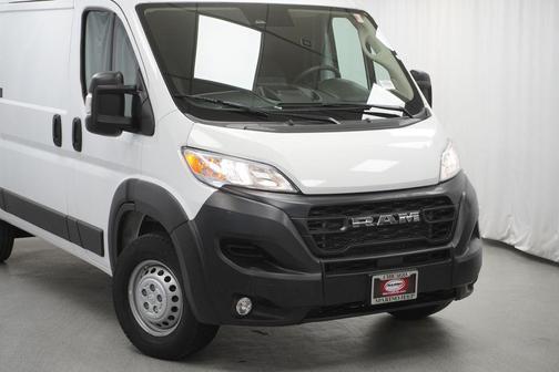 Bright White Clearcoat 2025 RAM ProMaster 2500 Tradesman