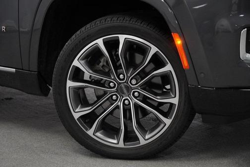 2022 Jeep Grand Wagoneer Series III 4x4