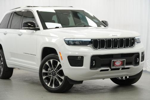 Bright White Clearcoat 2023 Jeep Grand Cherokee Overland