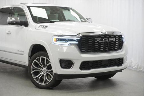 2025 RAM 1500 ST