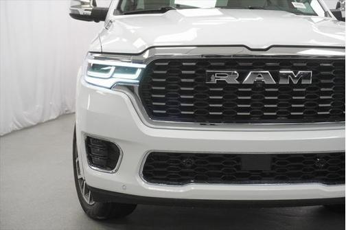 2025 RAM 1500 ST