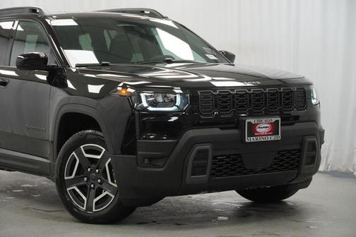 2026 Jeep Cherokee Laredo 4x4